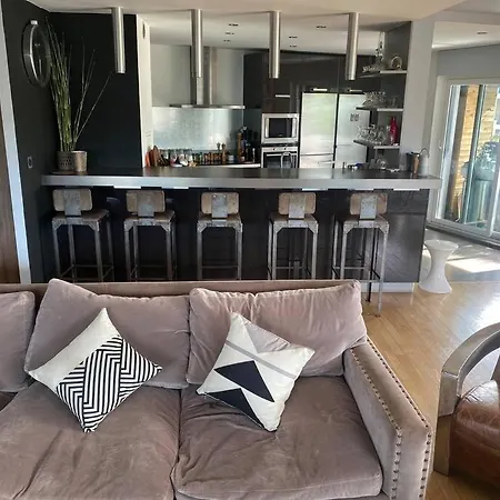 Flat With Wonderfull Terrassa Parc View