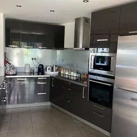 Flat With Wonderfull Terrassa Parc View